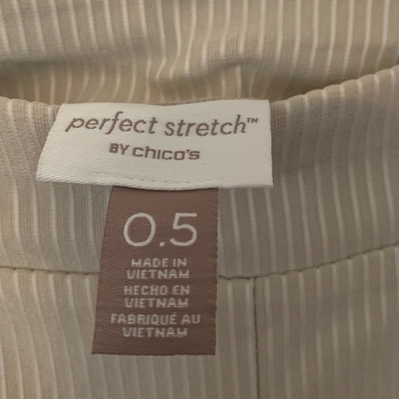Chicos Womens Pants Taupe White Pinstriped Sz .5 Cropped Ankle Perfect Stretch - Picture 4 of 5